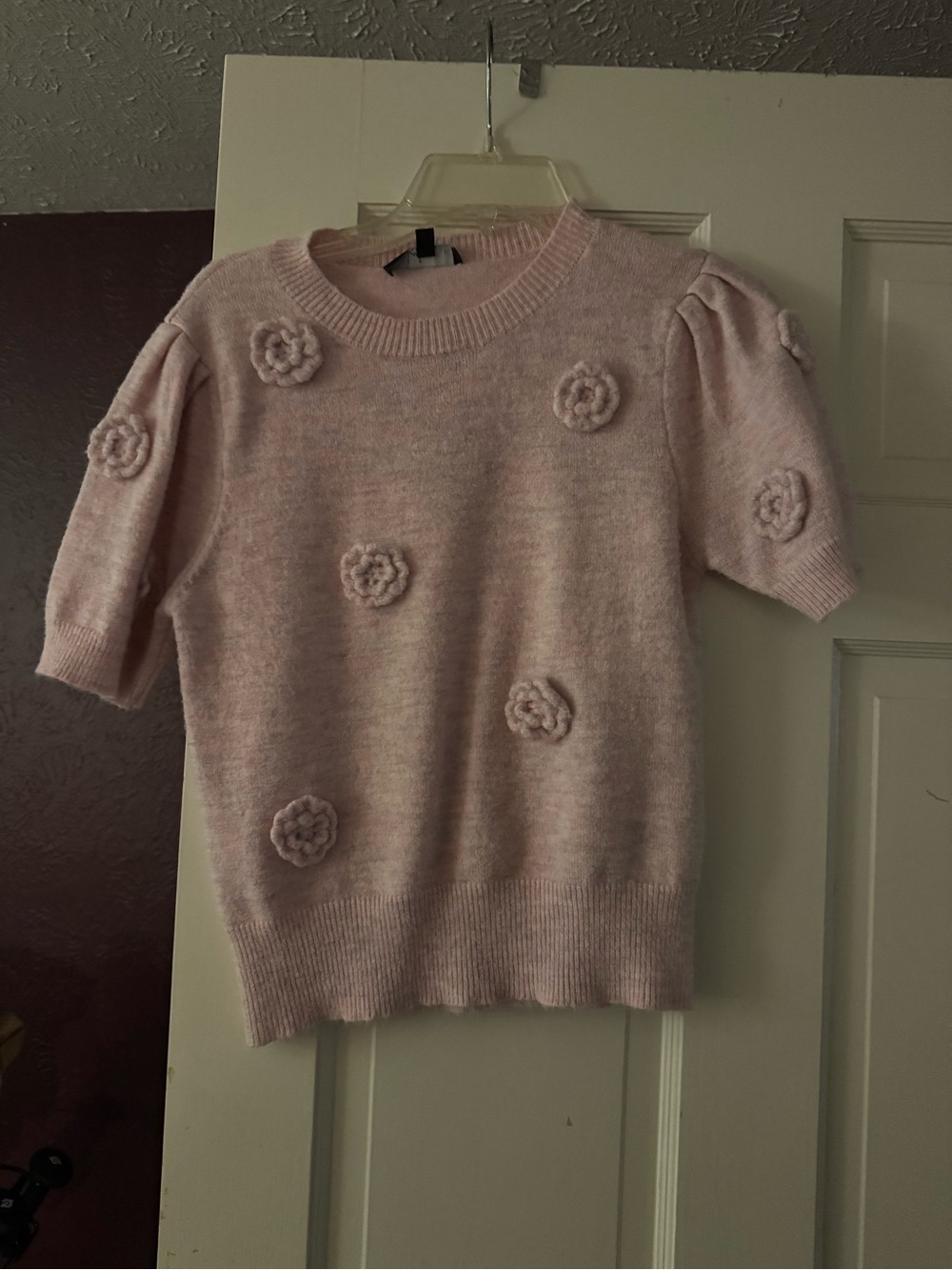 Lulus Soft Pink Floral Appliqué Short-Sleeve Sweater